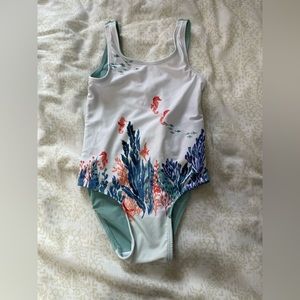 Old Navy - Girls size 5t - one piece swim suit